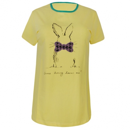 ست تیشرت و شلوارک نخی طرح عروسکی زنانه